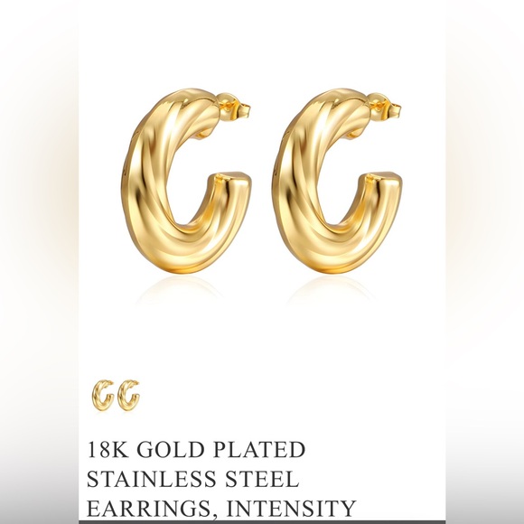 18K GOLD PLATED EARRINGS! - Picture 1 of 2